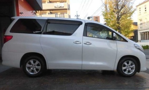 2013 Toyota Alphard 